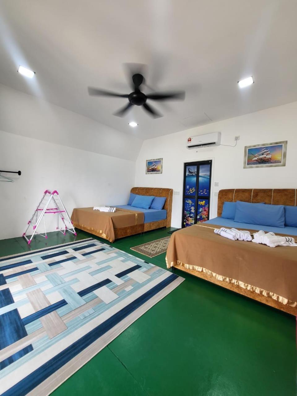 Dewati Roomstay B&B Lang Tengah Exterior foto