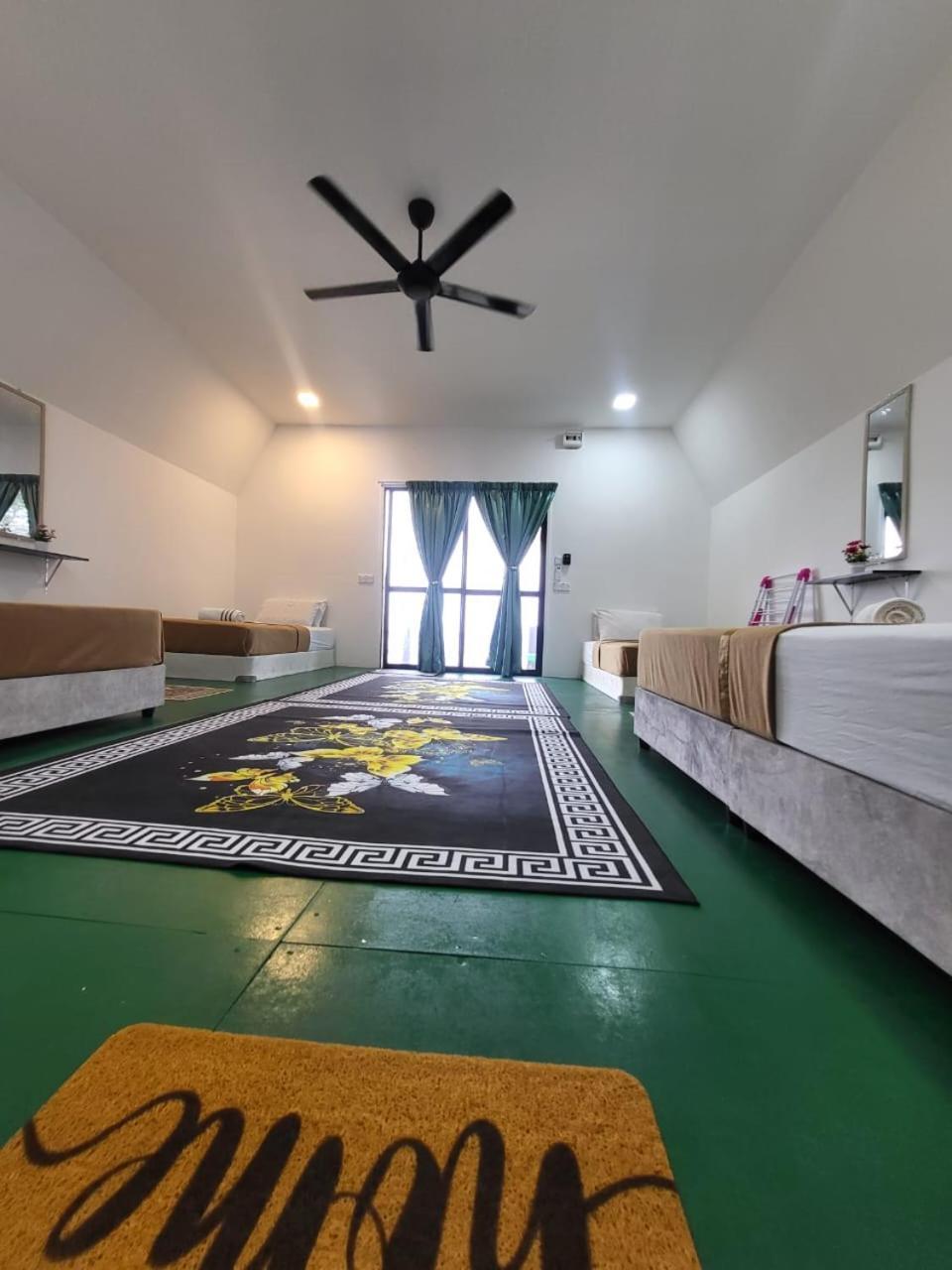 Dewati Roomstay B&B Lang Tengah Exterior foto