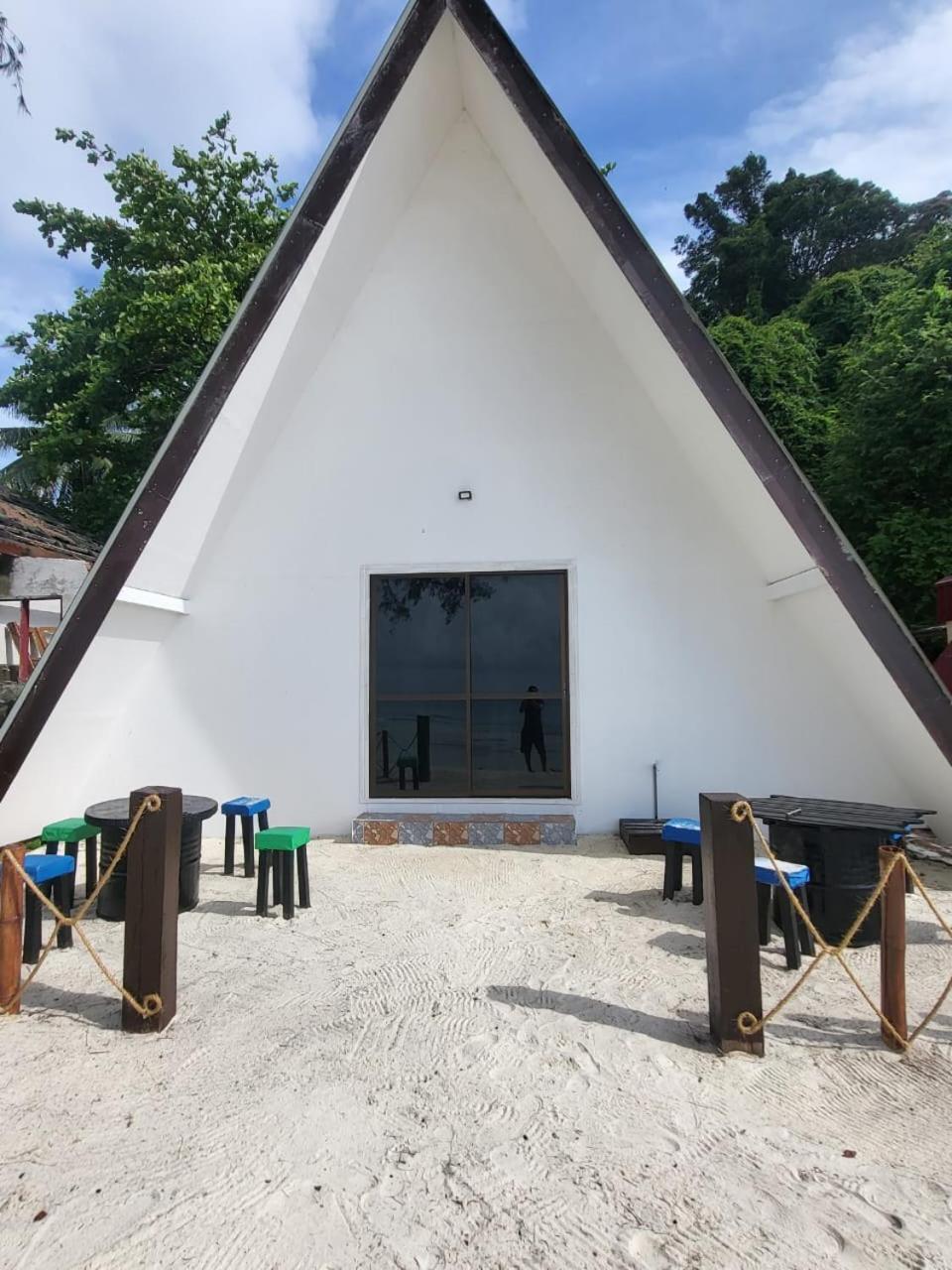 Dewati Roomstay B&B Lang Tengah Exterior foto